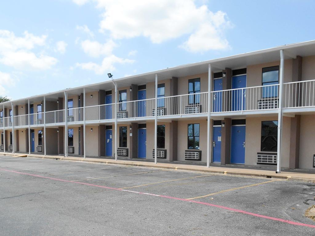 Motel 6 Sherman, Tx Экстерьер фото